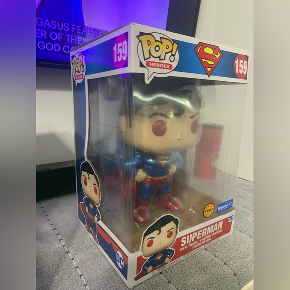 10in Funko pops - Picture 2 of 6